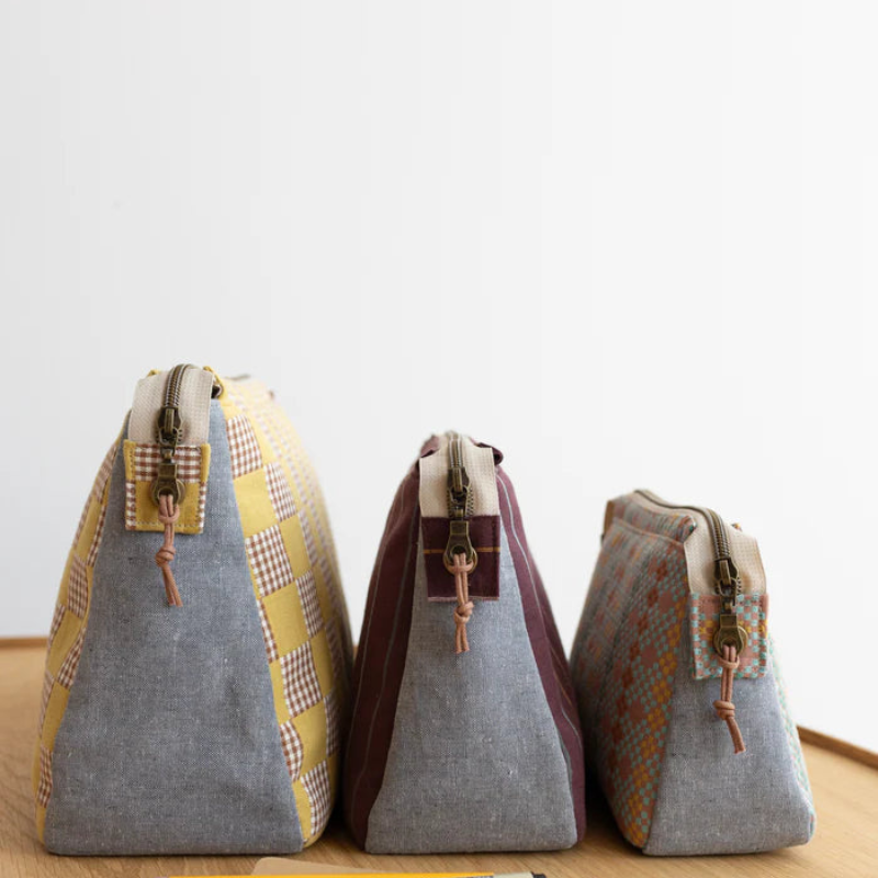 Sew your own Plover Pouch